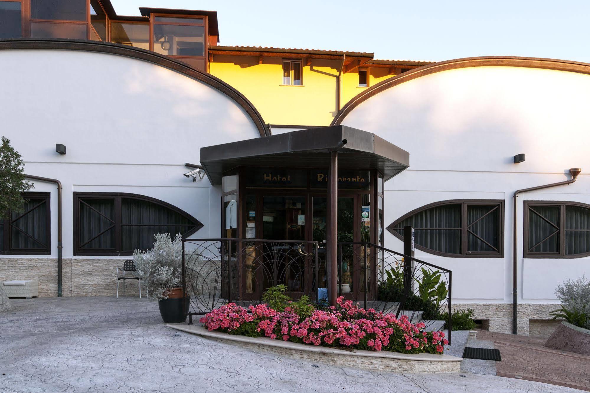 Casa Ferretti Di Ferretti Village Silvi Marina Ngoại thất bức ảnh